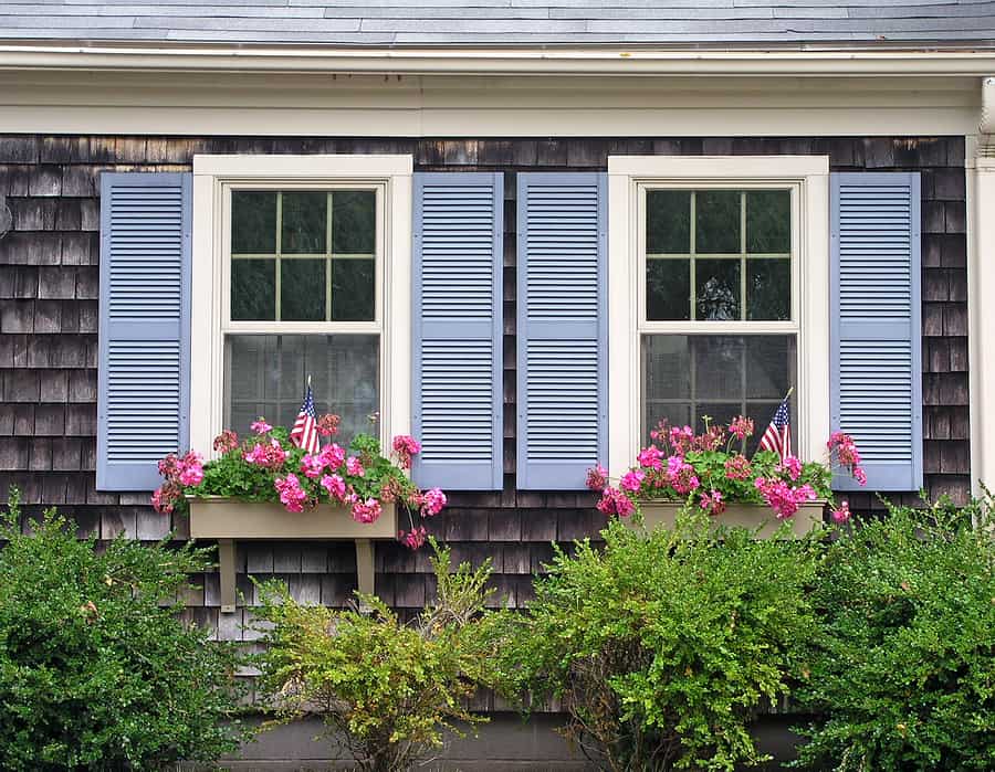 How-To Guide for Installing Window Boxes (Just in Time for Spring!)