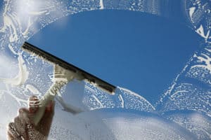 3 Tips for Safely and Effectively Cleaning the Exterior of Your Windows