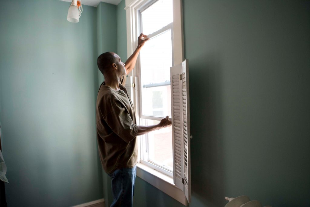 how to clean the vinyl windows in your jacksonville home